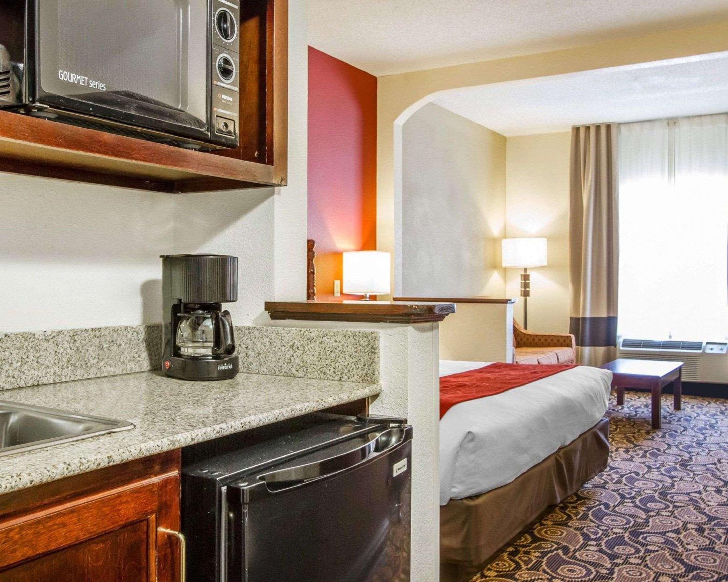 Comfort Suites Mobile East Bay Дафне Экстерьер фото
