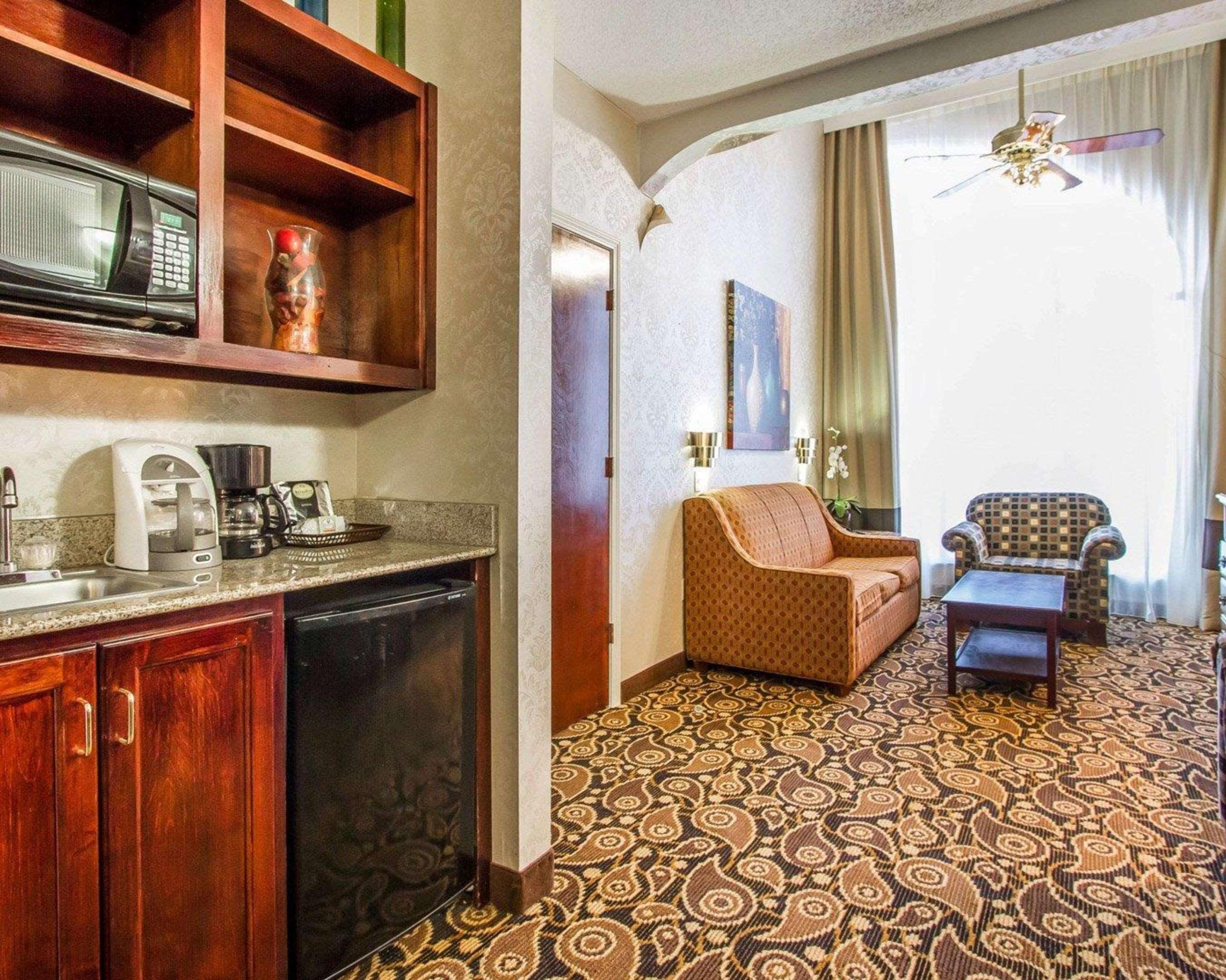 Comfort Suites Mobile East Bay Дафне Экстерьер фото