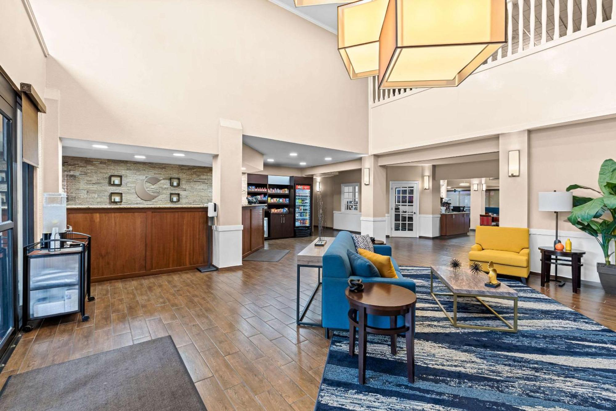 Comfort Suites Mobile East Bay Дафне Экстерьер фото